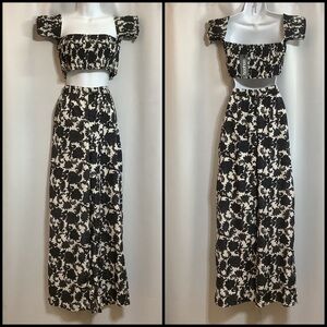Boohoo 2 Piece Pant Set Women’s Size Medium Fran Dark Floral Beach Resort